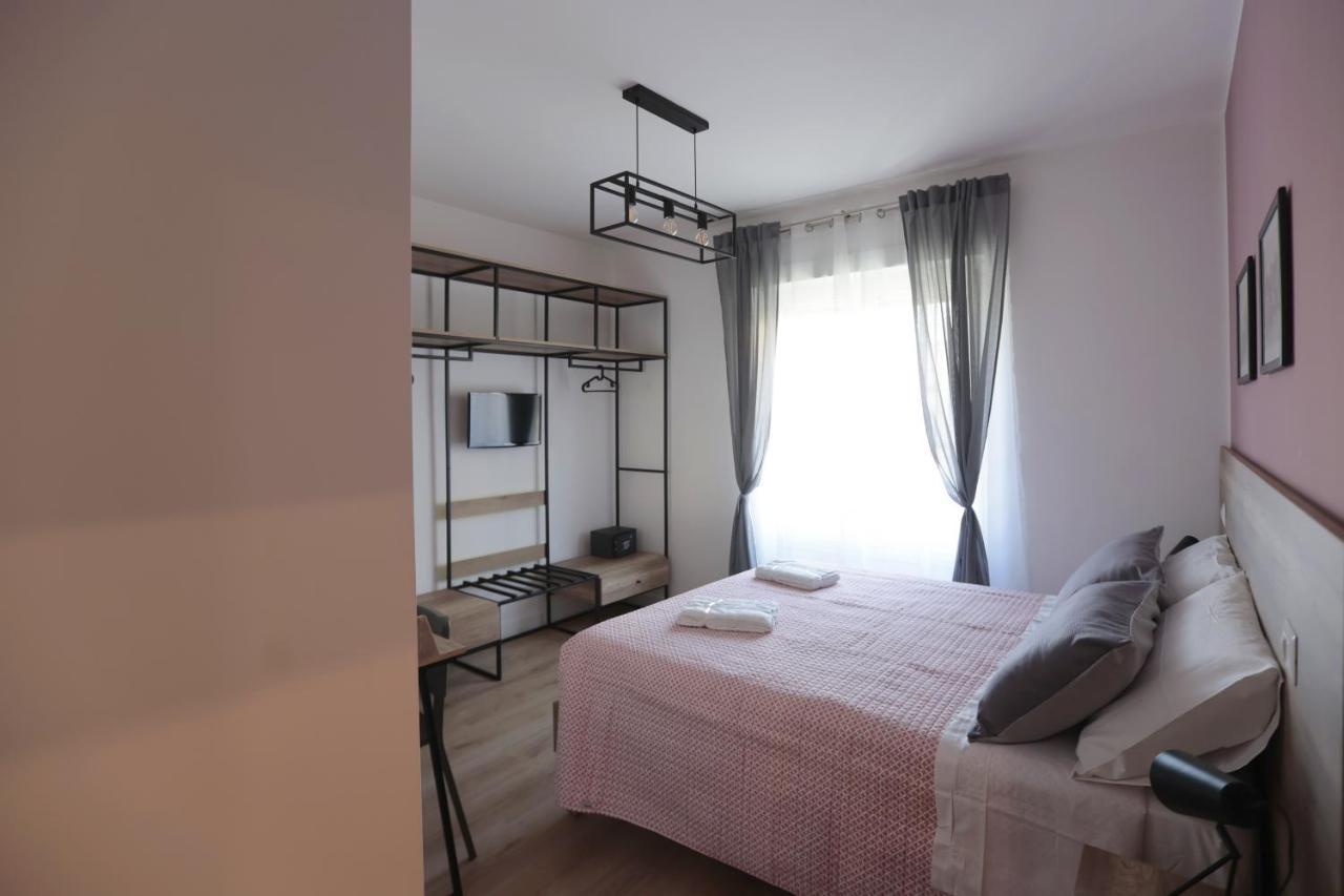 Angio Holiday Rooms Naples Extérieur photo