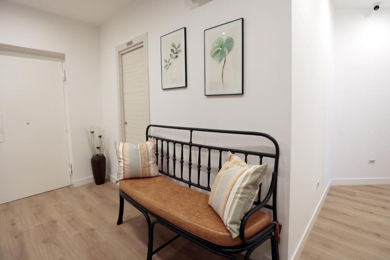 Angio Holiday Rooms Naples Extérieur photo