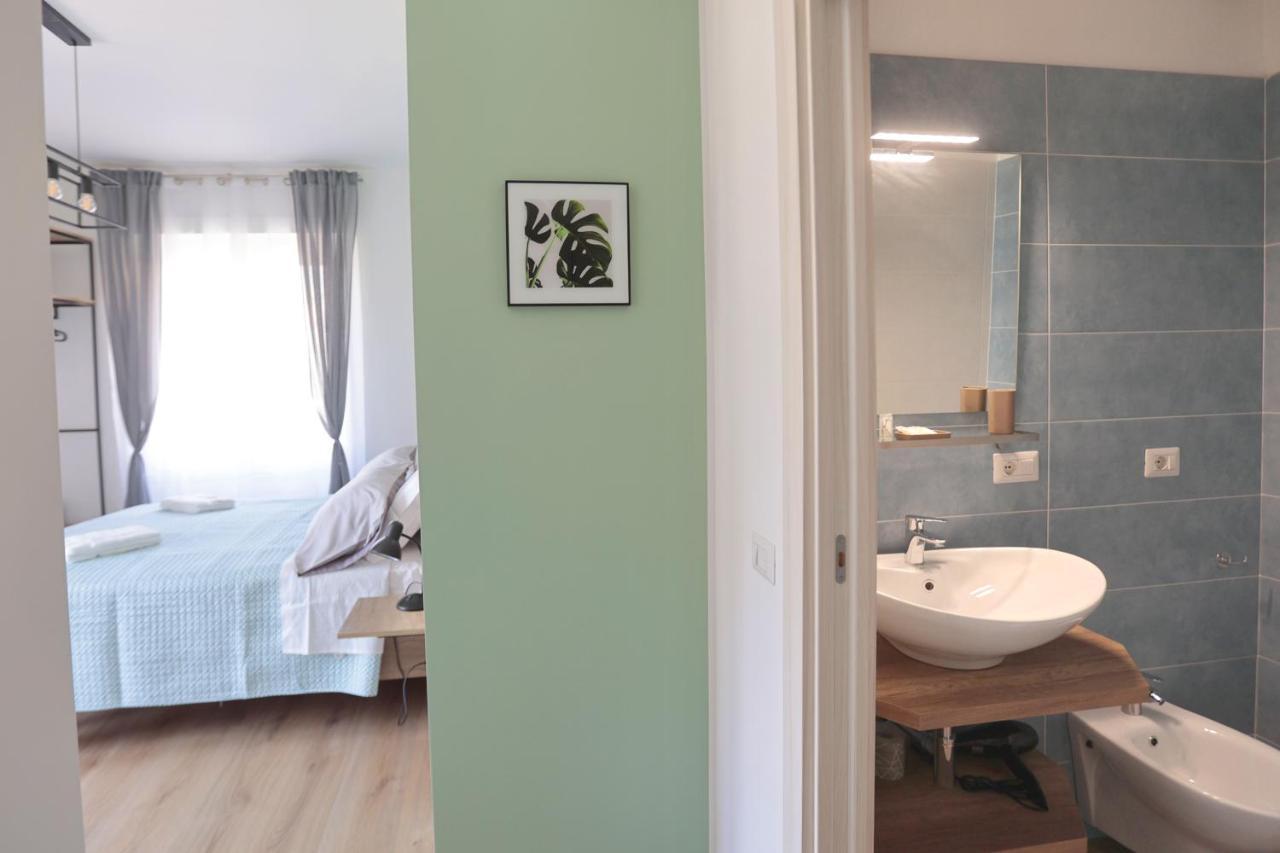 Angio Holiday Rooms Naples Extérieur photo