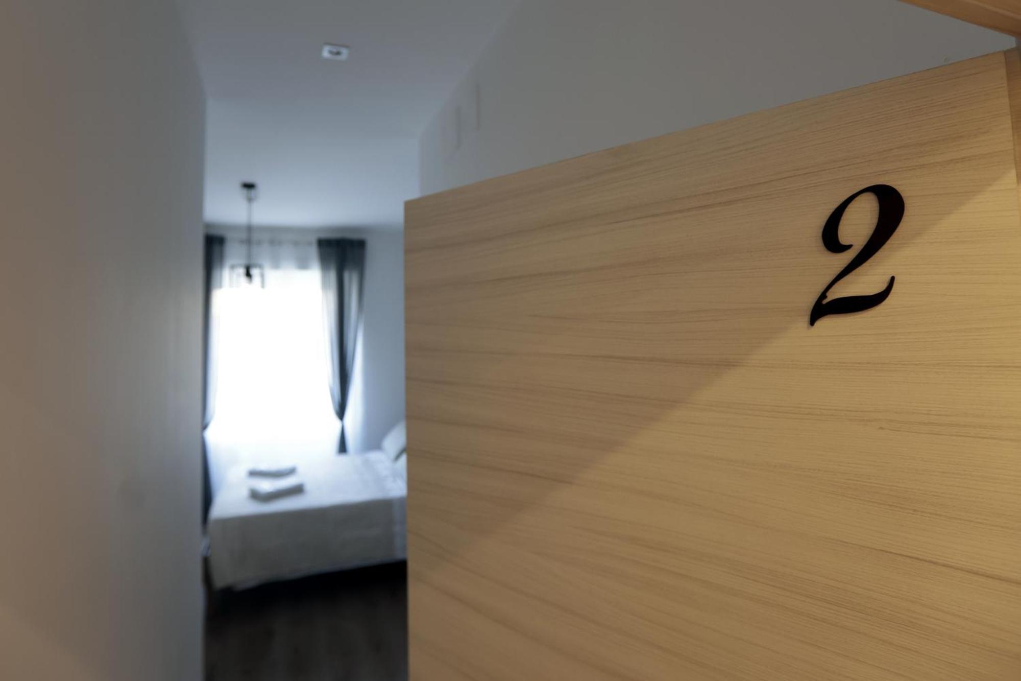 Angio Holiday Rooms Naples Extérieur photo